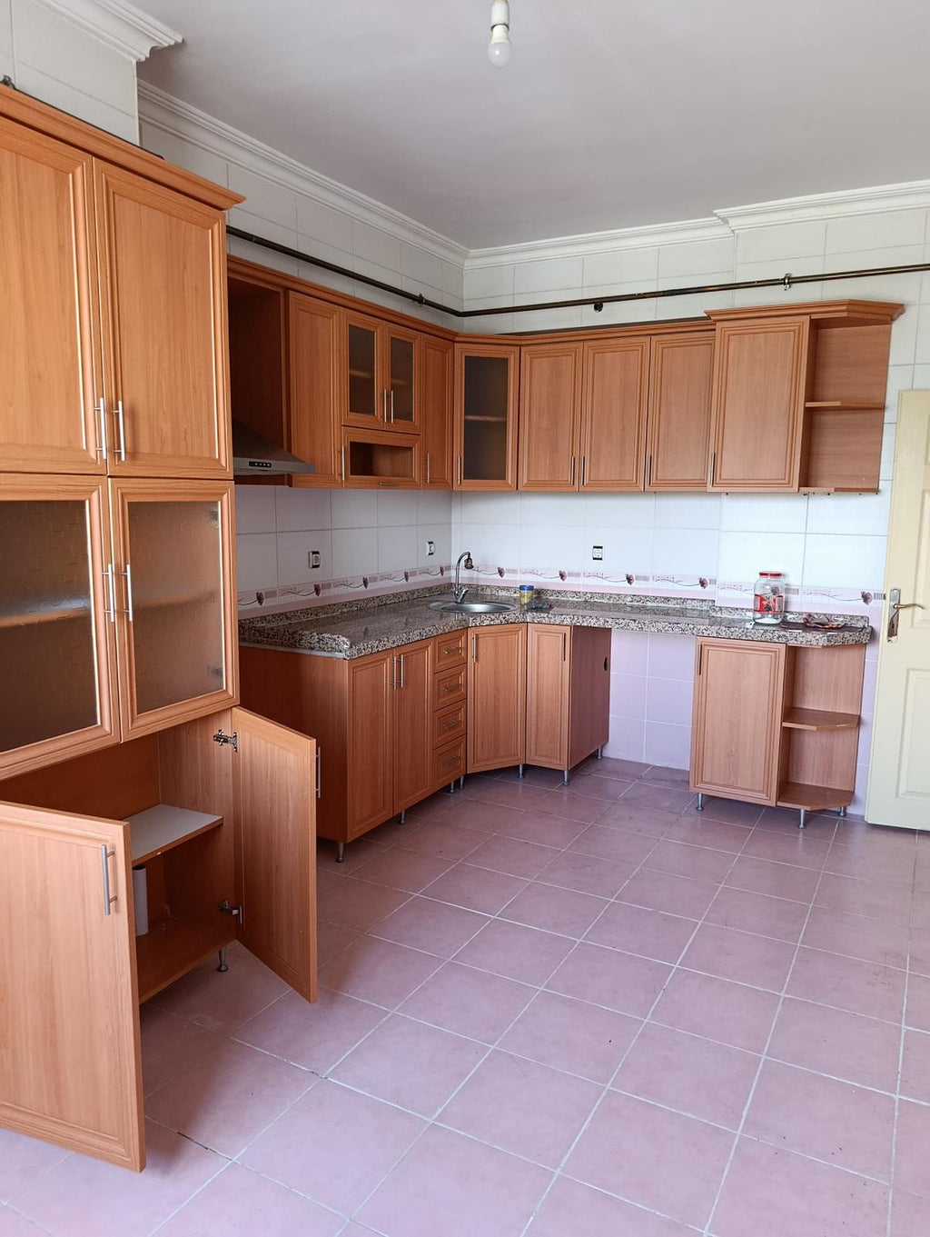 Kayakyolunda geniş alana sahip 4+1 kiralık&nbsp;