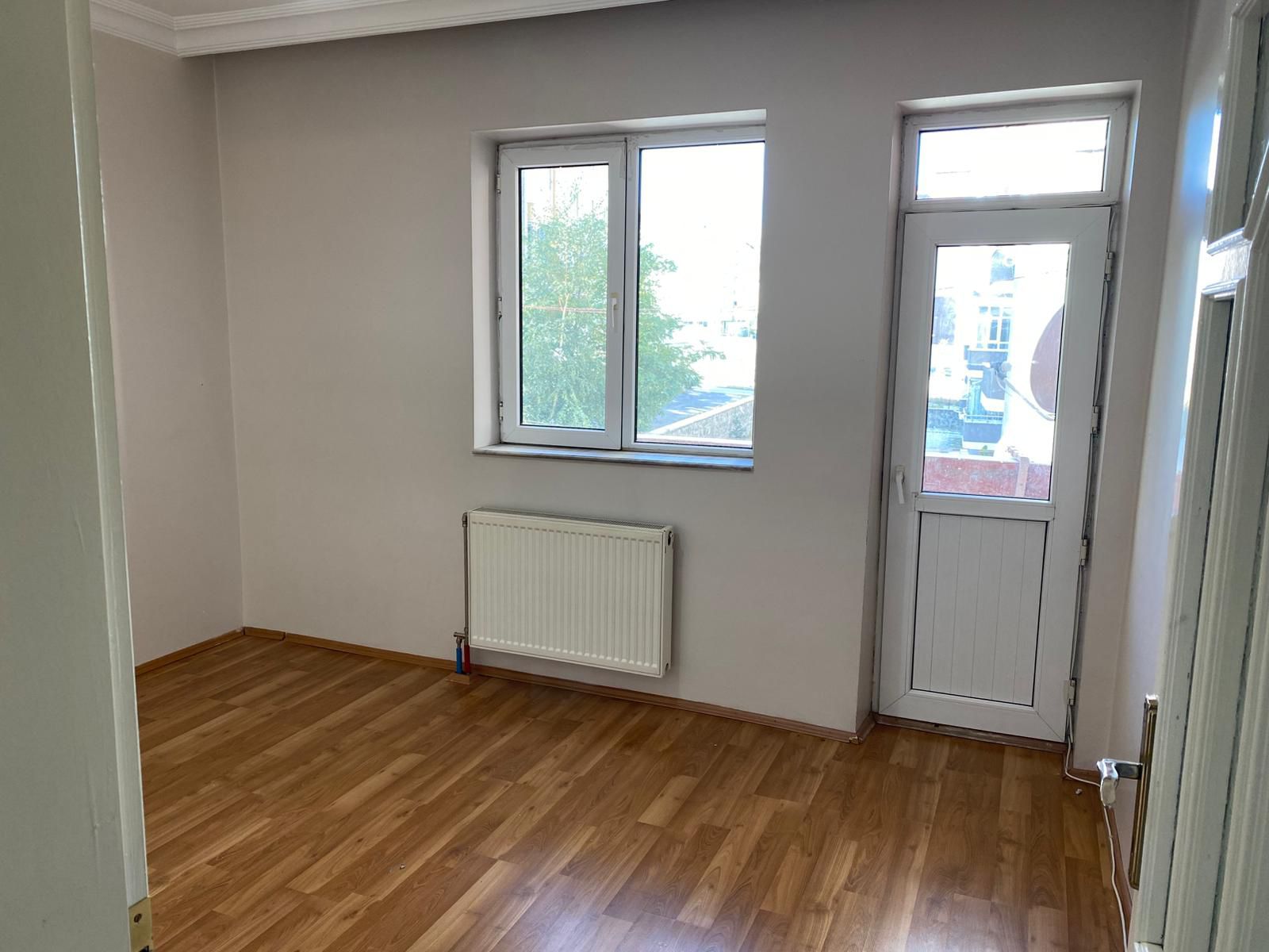 Kayakyolunda 3+1 Kiralık Geniş Daire