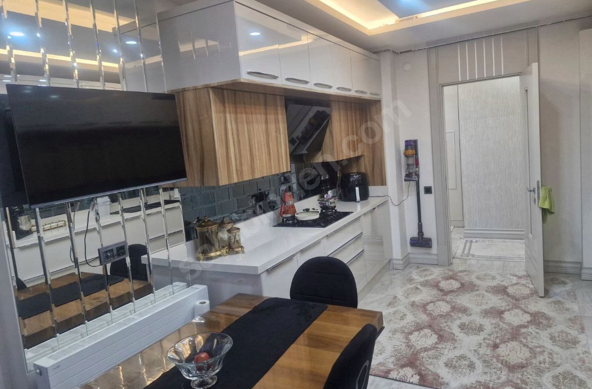 Kombinada Satılık ultra Lüks 3+1 Daire&nbsp;