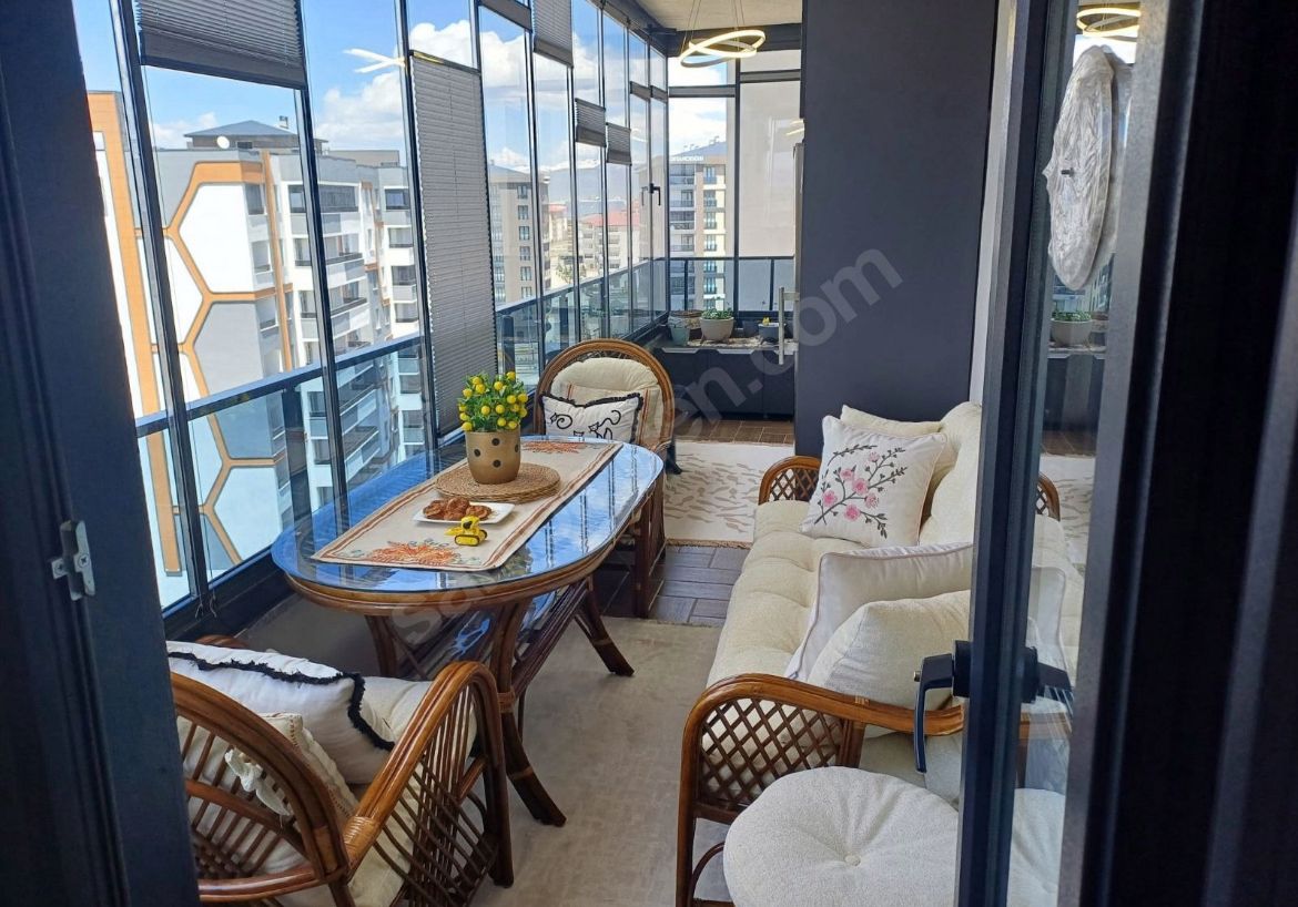 Kombinada Satılık ultra Lüks 3+1 Daire&nbsp;