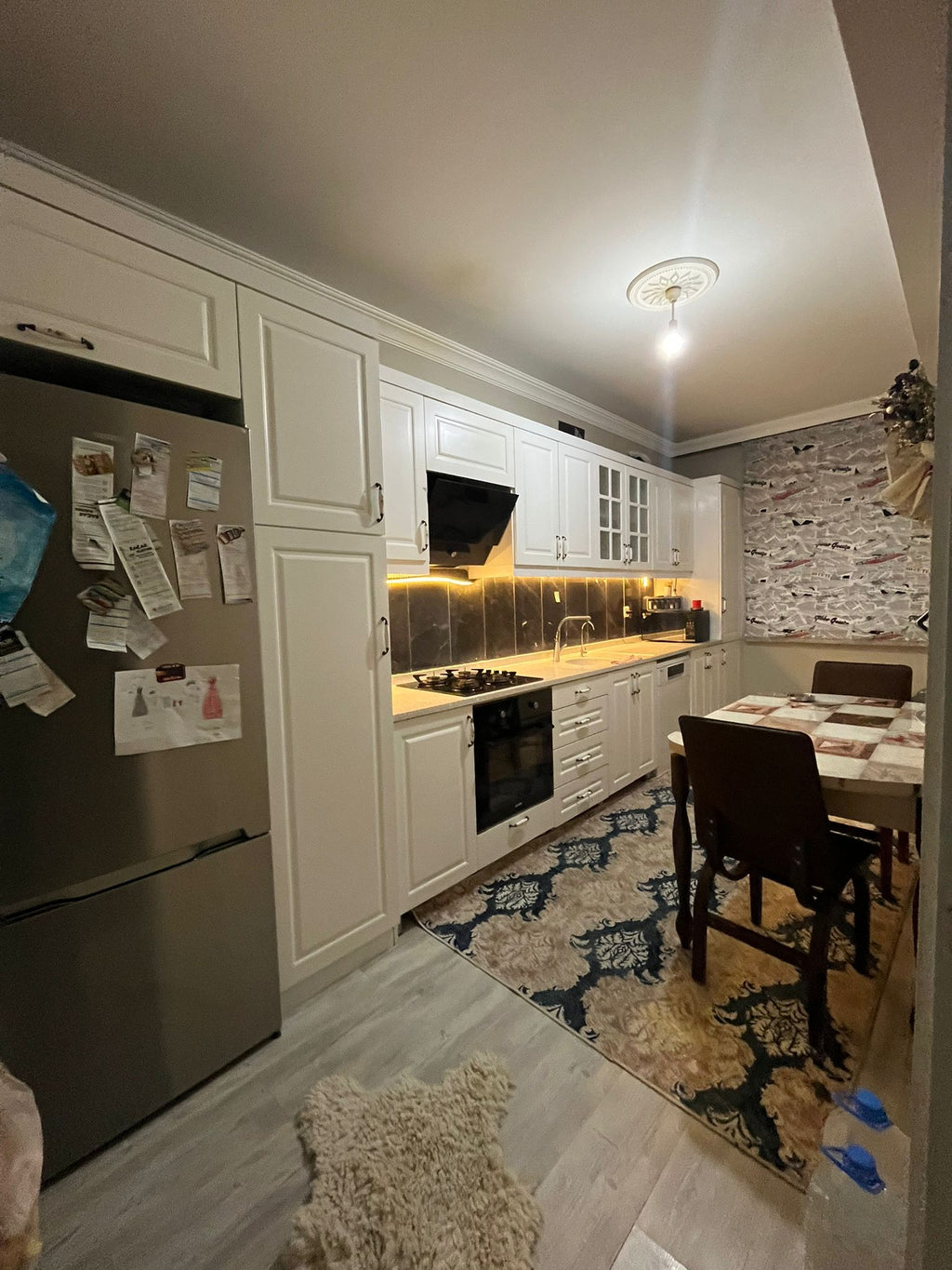 Dadaşkent Beyaz Köşk Sitesinde 3+1 Lüx Daire!