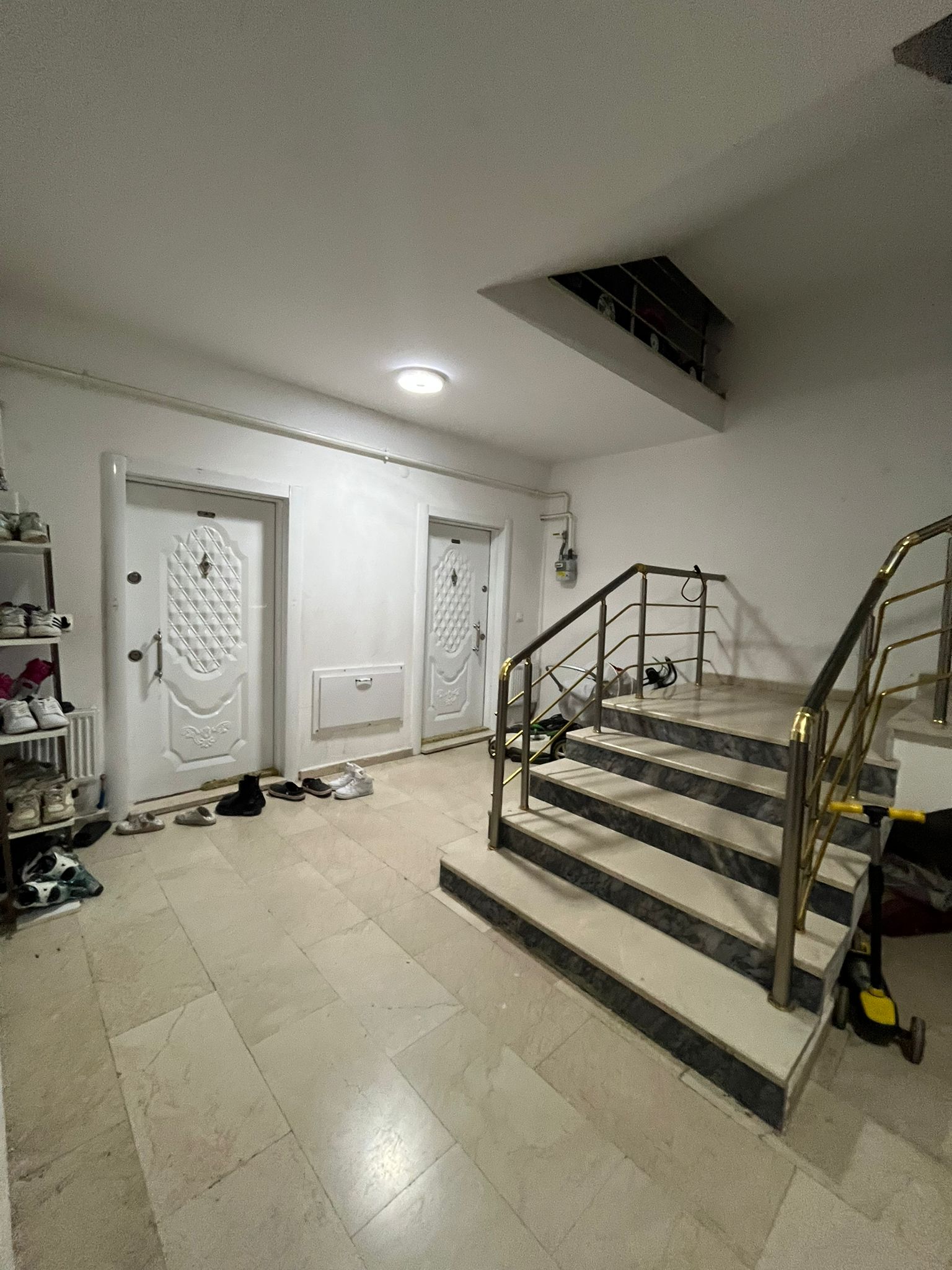 Dadaşkent Beyaz Köşk Sitesinde 3+1 Lüx Daire!