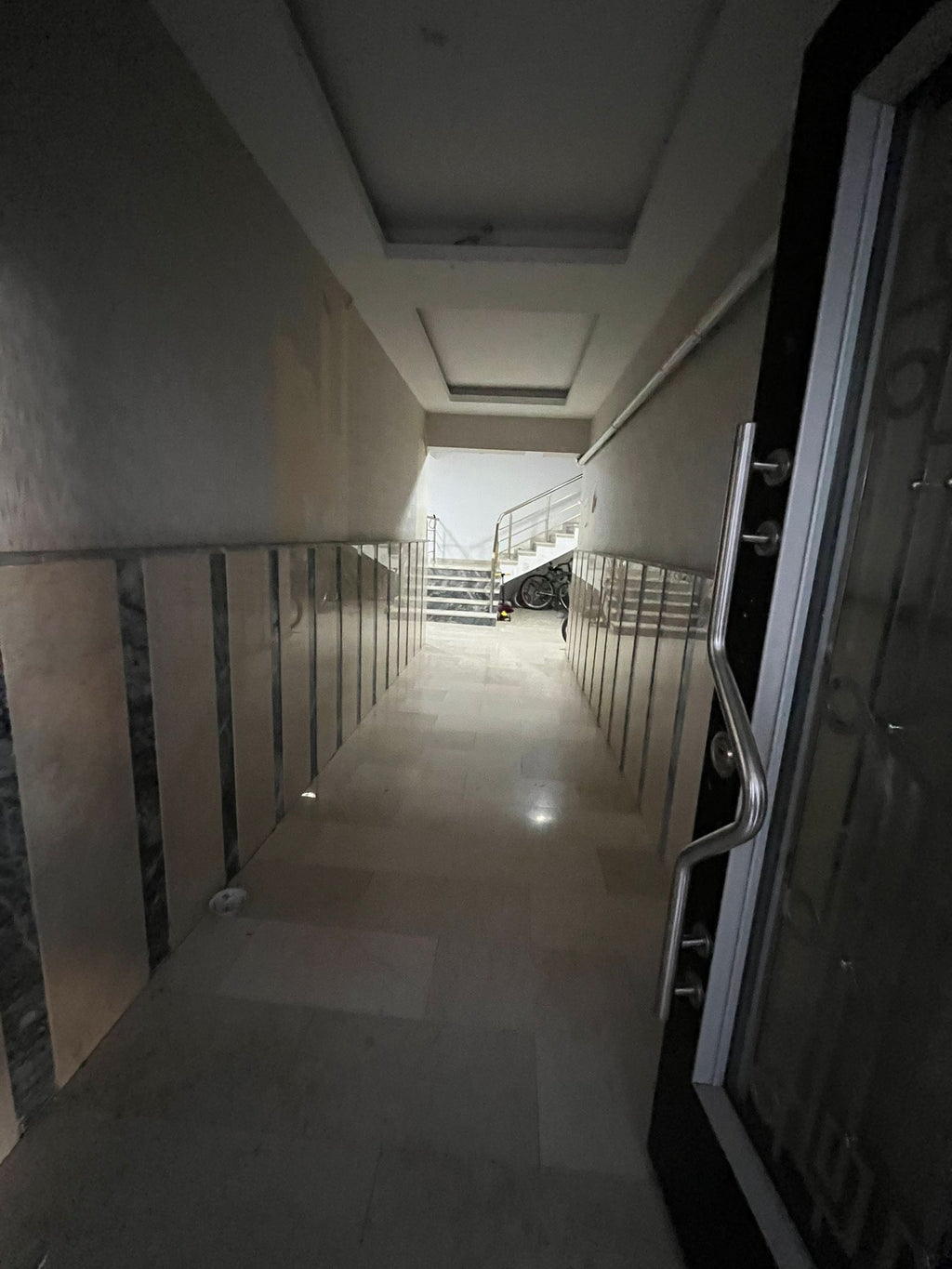 Dadaşkent Beyaz Köşk Sitesinde 3+1 Lüx Daire!