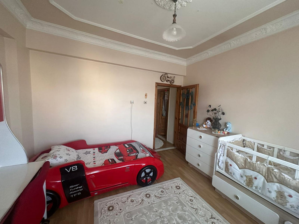 Şükrüpaşada 3+1 Satılık Daire