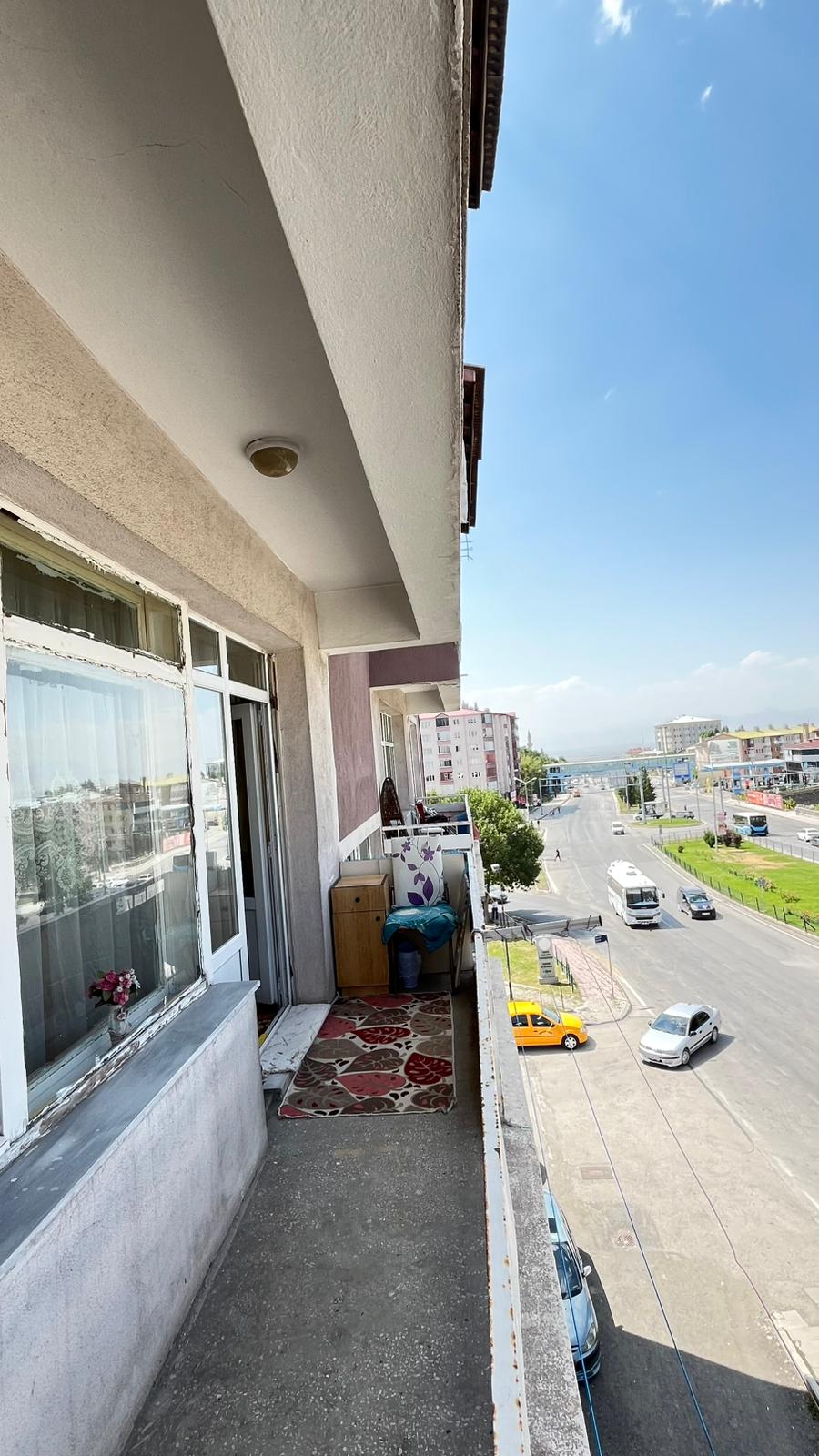 Buhara Hastanesi Önü Fırsat 3+1 Daire