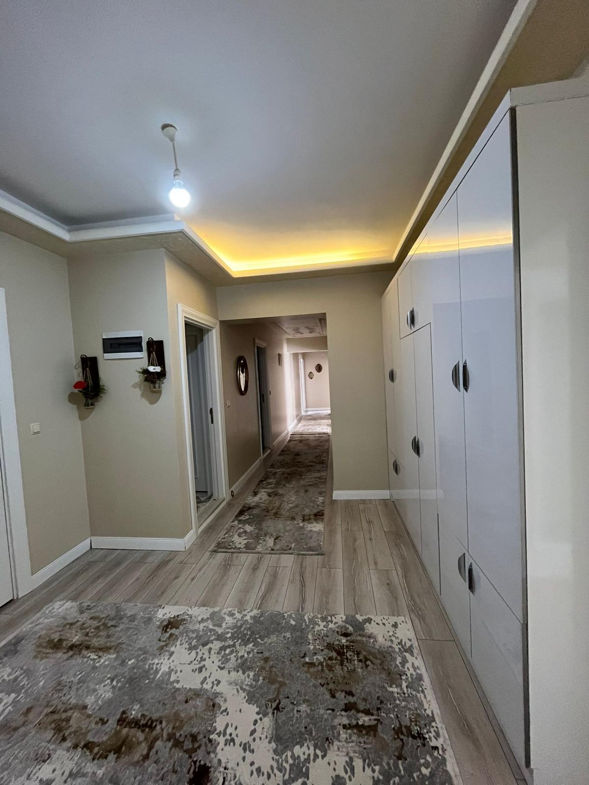 ŞÜKRÜPAŞA 4+1 SATILIK