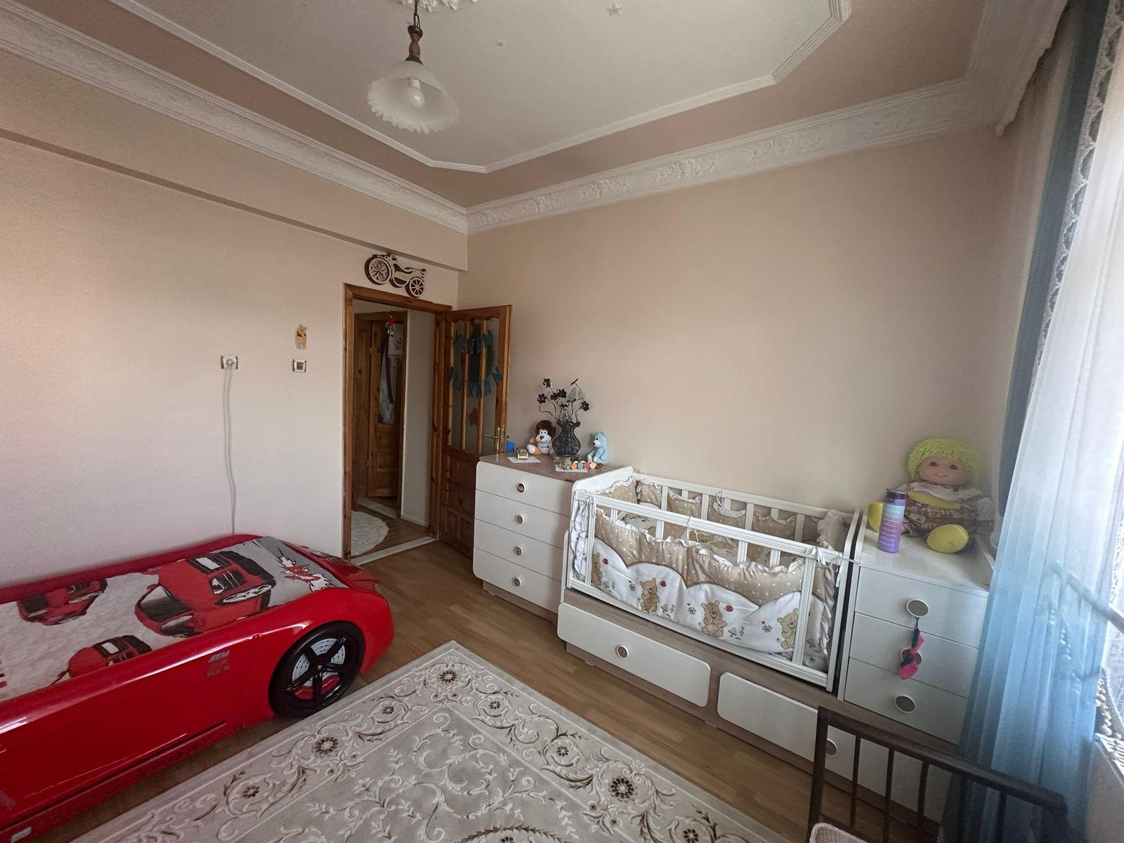 ŞÜKRÜPAŞA SATILIK 3+1