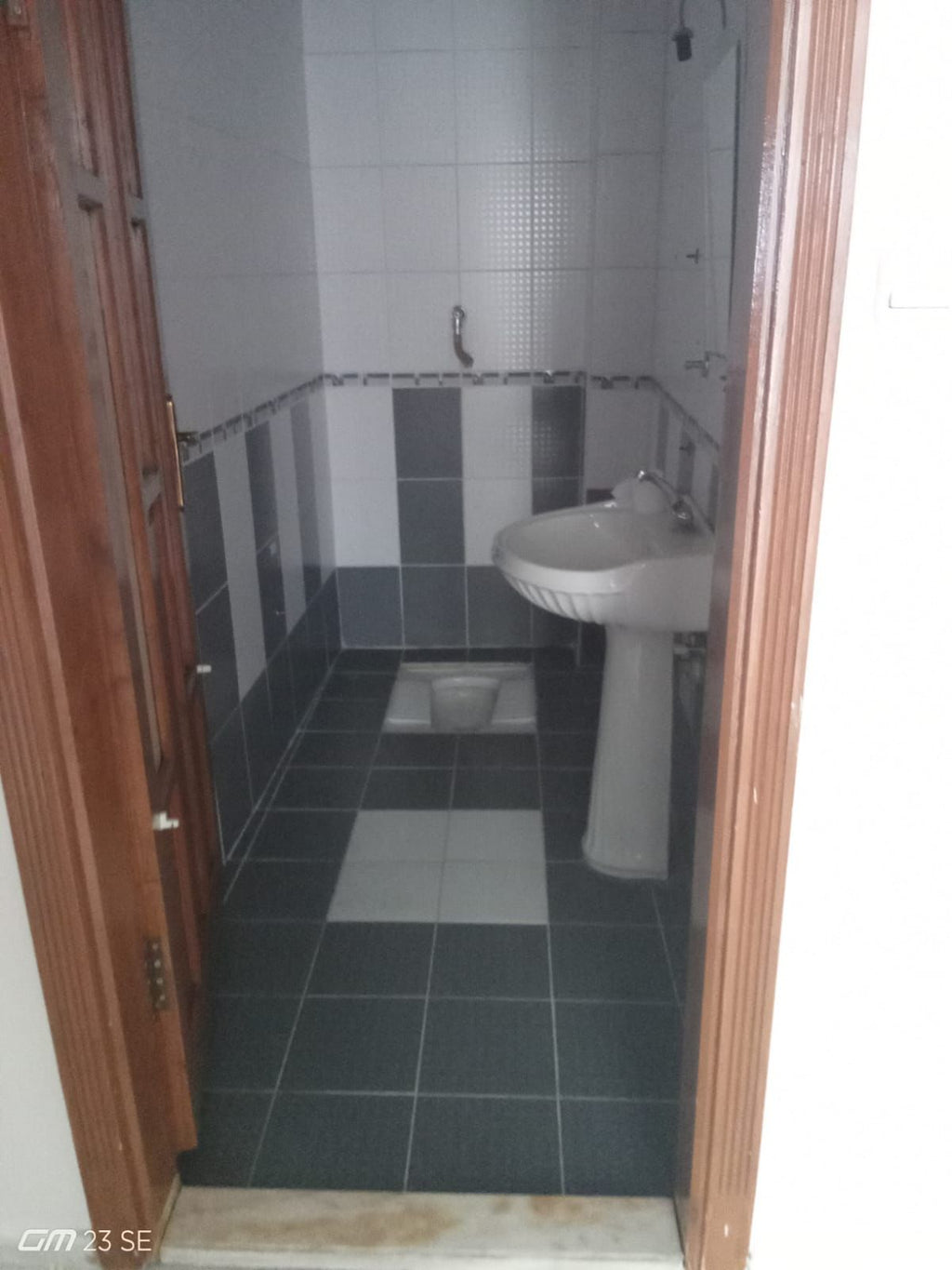 Caddede merkezi konumda 3+1