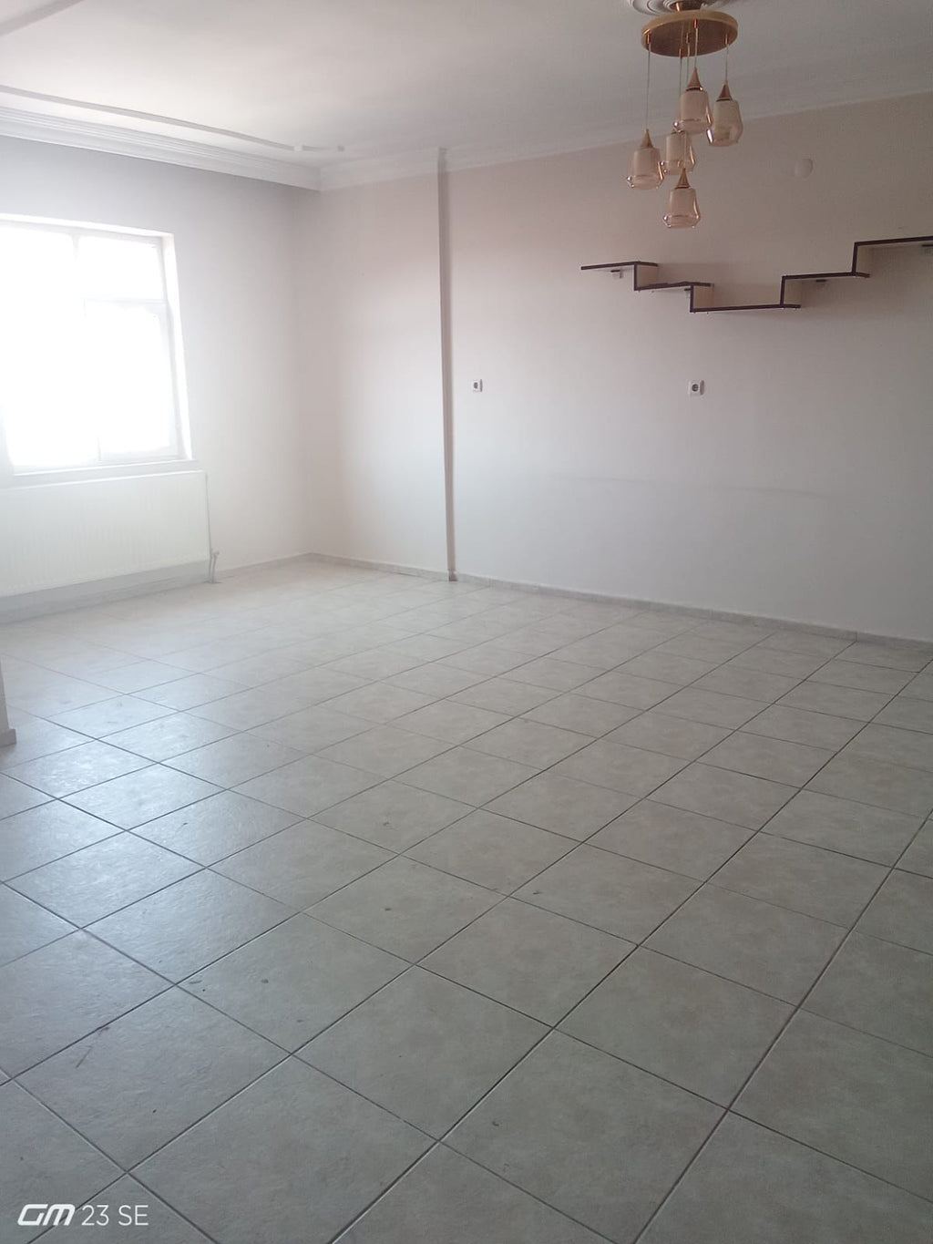 Caddede merkezi konumda 3+1