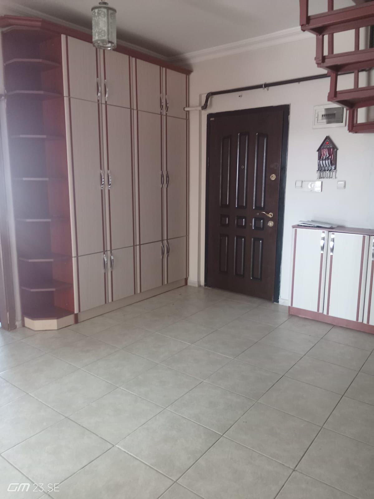 Caddede merkezi konumda 3+1